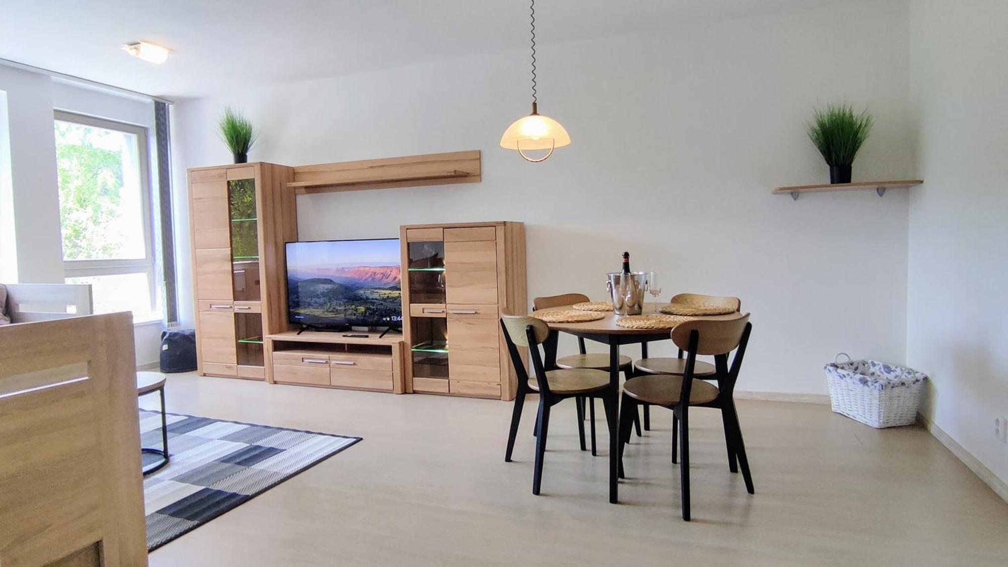 Tiche Anenske Apartmany S Hotelovym Servisem, S Kvalitni Bufetovou Snidani A S Exklusivnim Saunovym Wellness Grotta Spa - By Relax هاراشوف المظهر الخارجي الصورة